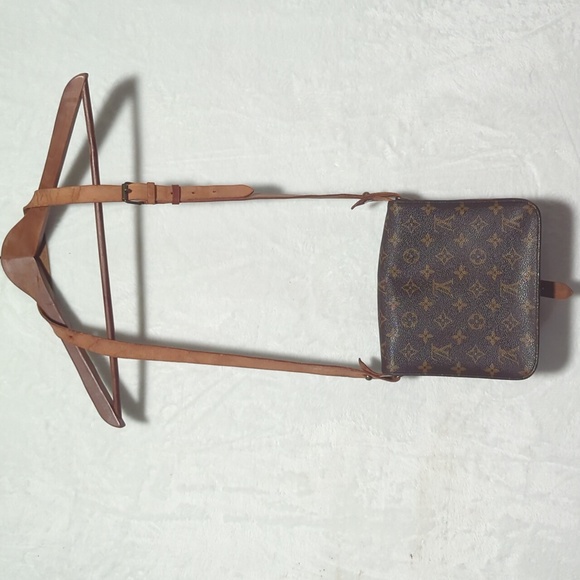 Vintage Louis Vuitton Crossbody Bag - Picture 3 of 12